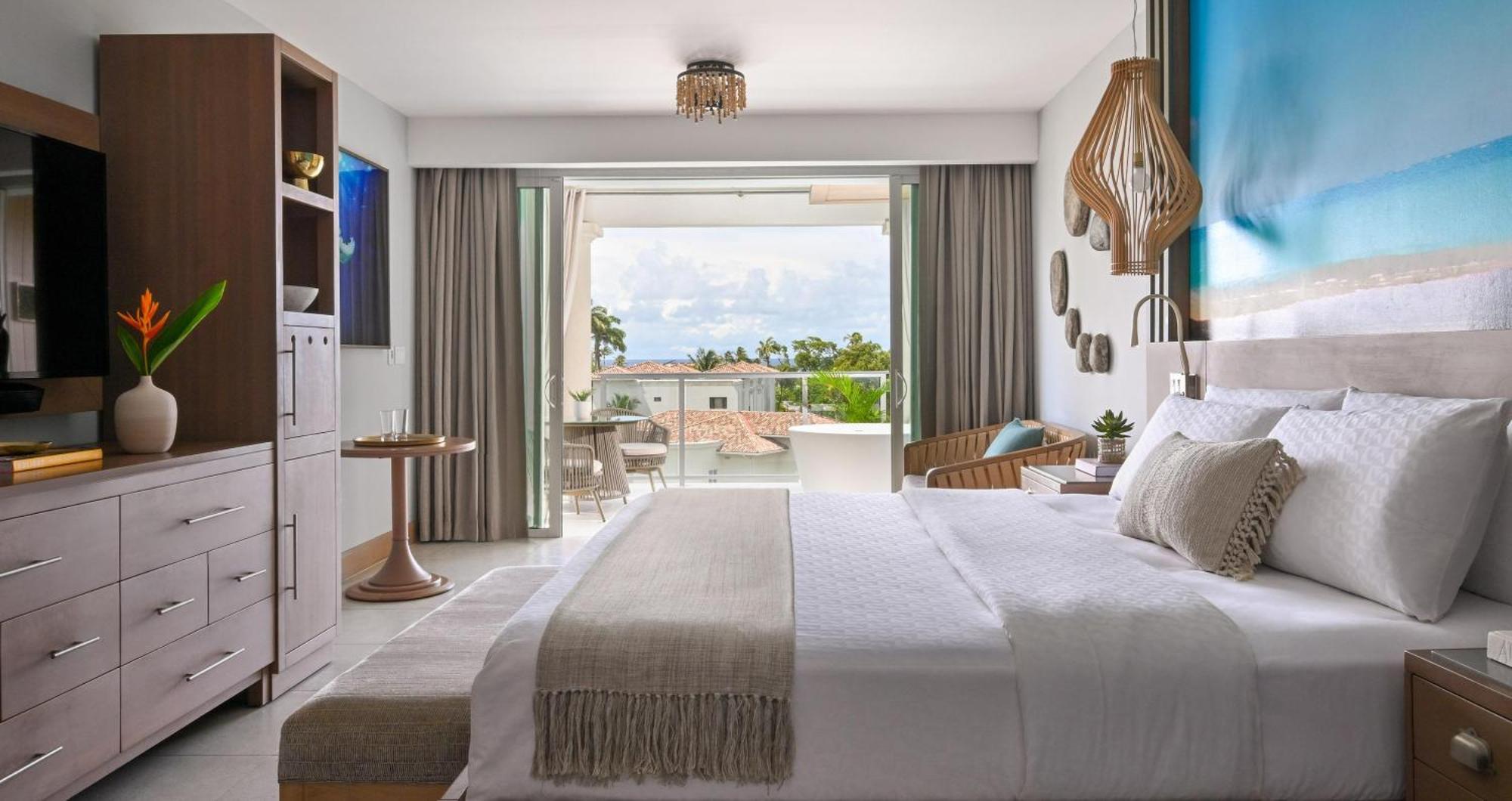 Suite South Seas Hideaway Crystal Lagoon Club Level con Balcone